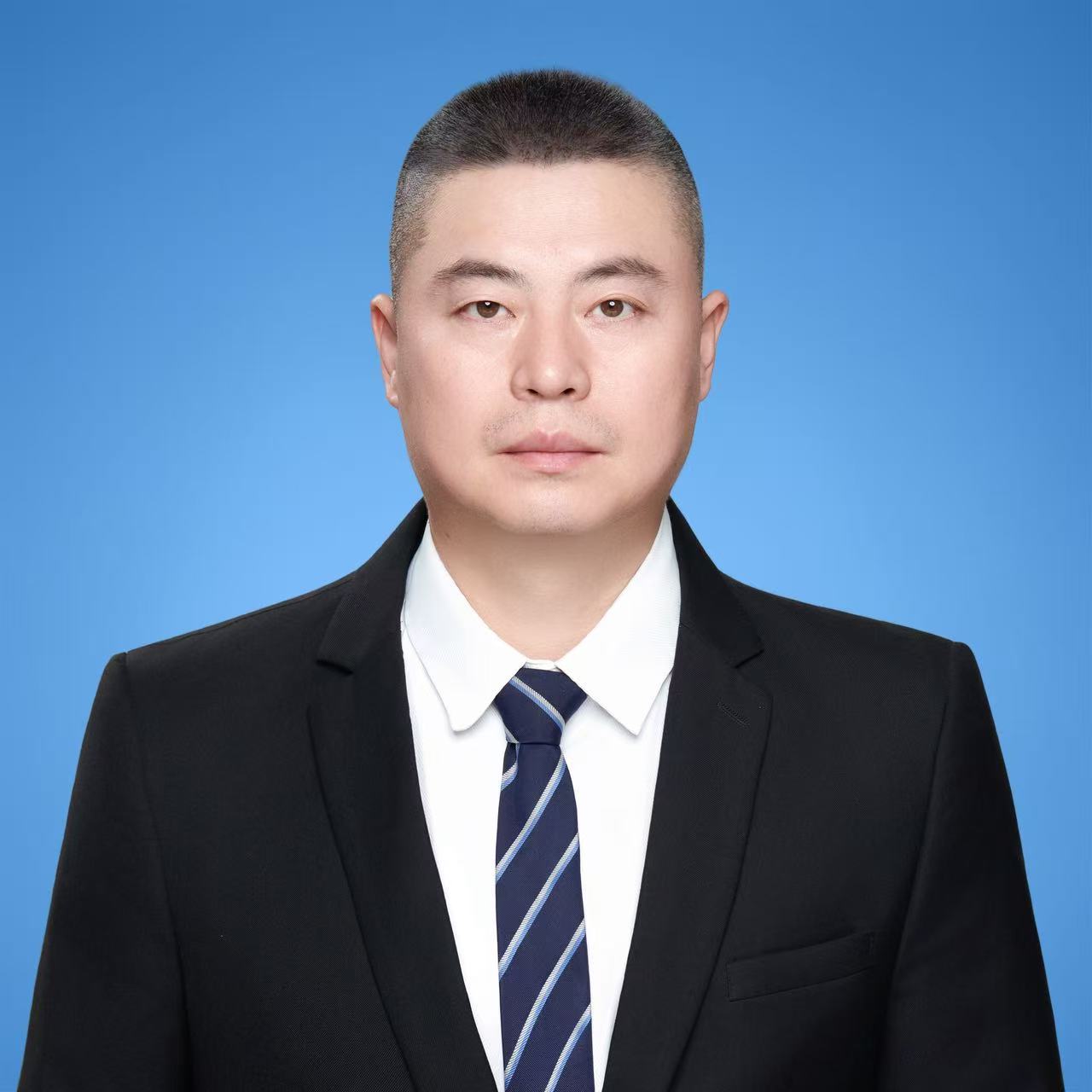 李育才